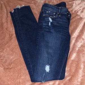 Hollister low rise super skinny jeans!